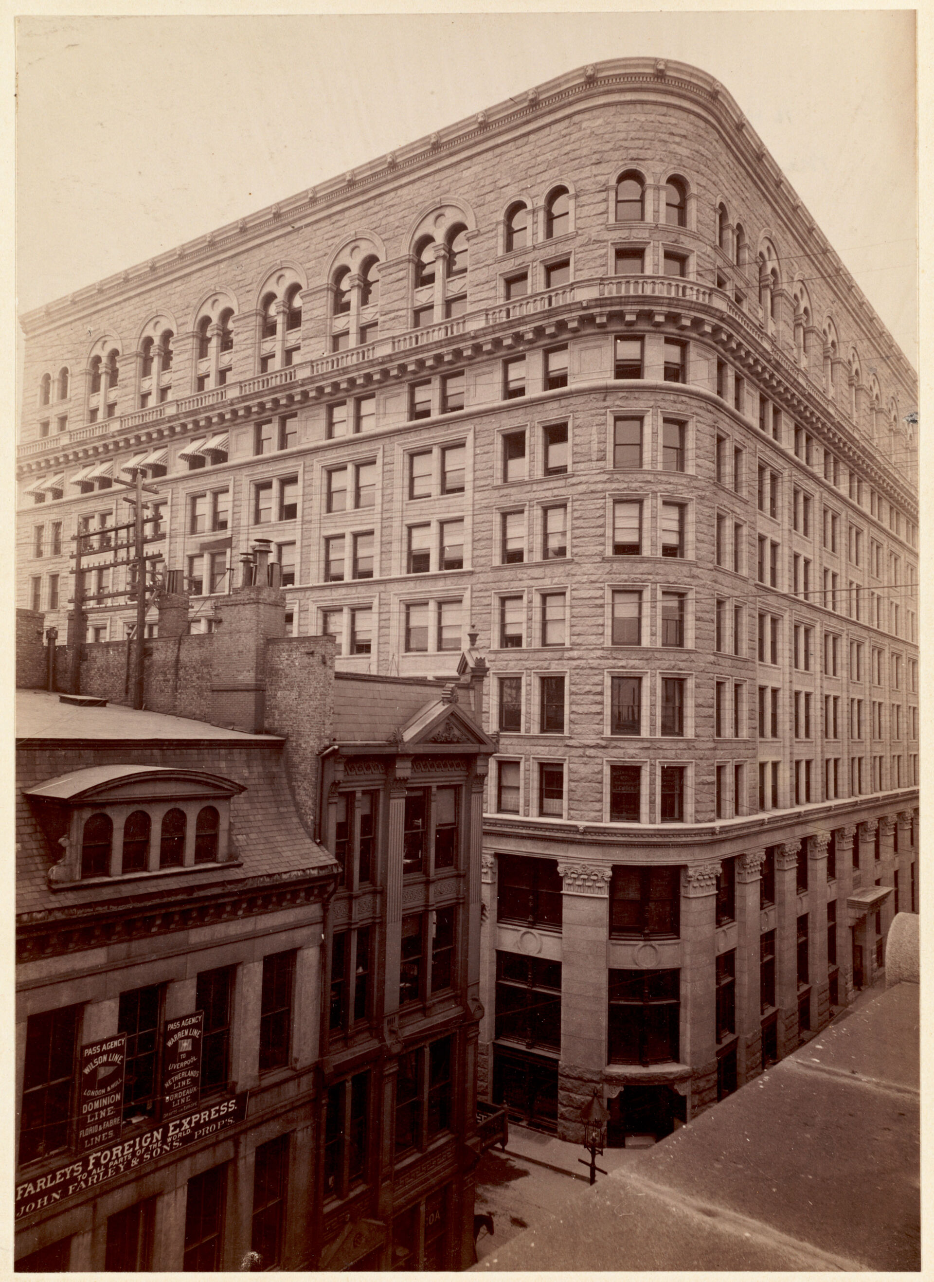 A photograph of the Boston Exchange building taken sometime between 1891 and 1915